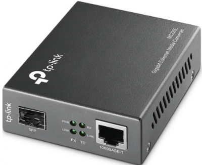 купить Оптический медиаконвертер GbE Tp-Link MC220L <1000M RJ45 to 1000M SFP slot supporting MiniGBIC modules, switching power adapter, chassis mountable> в Алматы