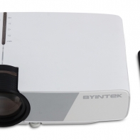 купить Проектор, BYINTEK, K1 Plus, Передача изображения со смартфона по USB, LCD, 800x480, 160 ANSI люмен, 1800:1, Белый в Алматы фото 1