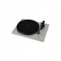 купить PRO-JECT Проигрыватель пластинок Debut Carbon DC 2M Red Светло-Серый EAN:9120050435926 в Алматы фото 1