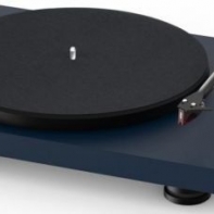 Купить                     PRO-JECT Проигрыватель пластинок Debut Carbon EVO 2M Red САТИНОВЫЙ ГОЛУБОЙ EAN:9120097826008 Алматы