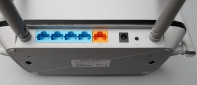 купить Маршрутизатор беспроводной AC1200 Mercusys AC12(RU) Двухдиапазонный Wi?Fi роутер 867Mbps на частоте 5ГГц   300Mbps на частоте 2,4ГГц, 802.11ac/a/b/g/n 4 порта LAN 10/100 Мбит/с, 1 порт WAN 10/100 Мбит/с 4 фиксированные всенаправленные 5 дБи антенны в Алматы фото 2