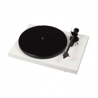 купить PRO-JECT Проигрыватель пластинок Debut Carbon EVO High Gloss 2M Red БЕЛЫЙ EAN:9120097825940 в Алматы фото 1