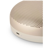 купить Портативная акустика B&O BeoSound A1 2nd Gen Gold Tone (1734008) в Алматы фото 3